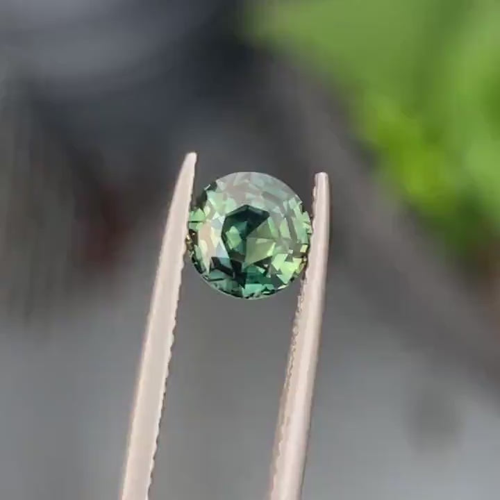 1.60 Ct Round Cut Green Sapphire, 6.6mm x 6.5mm x 4.6mm