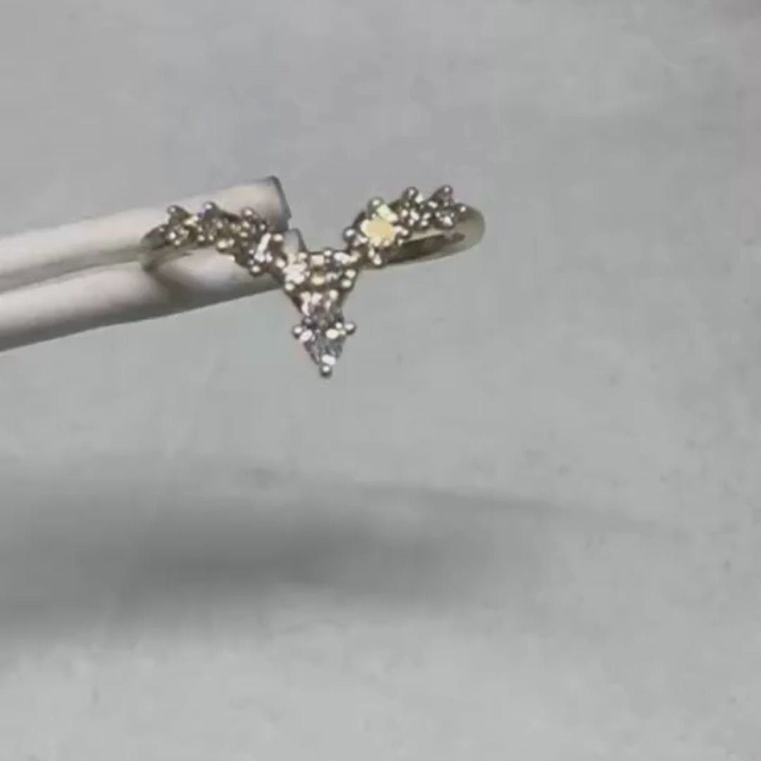 Ella Ring