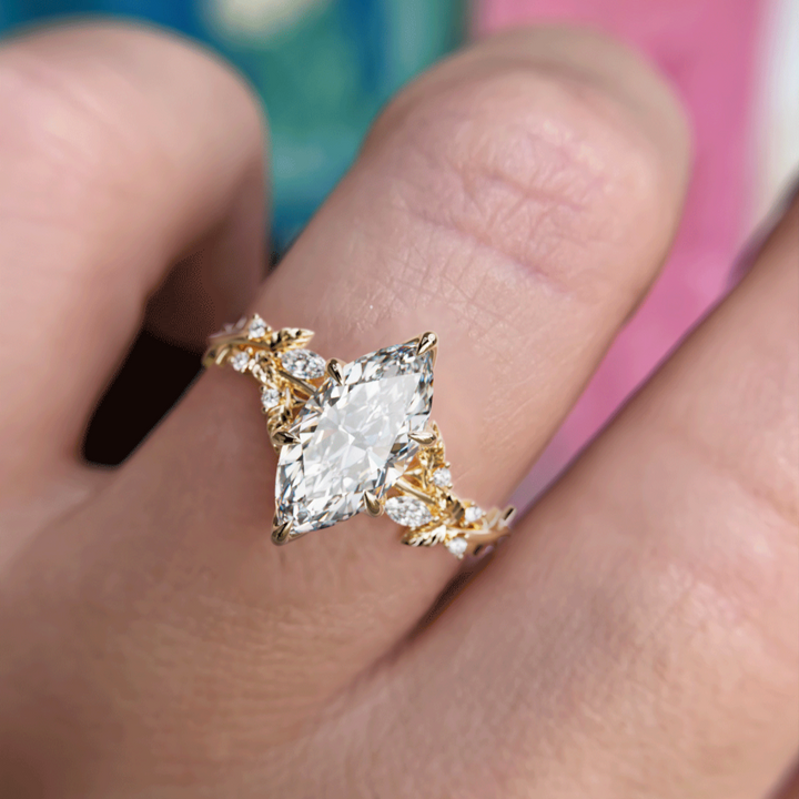 Bague de fiançailles fleur en diamant de laboratoire Marquise en bois de rose, inspirée par la nature