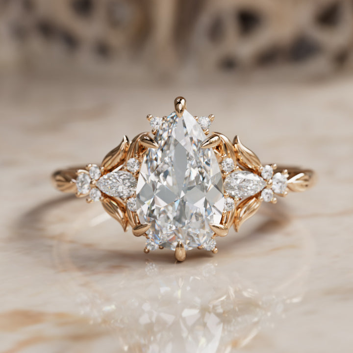 Bague de fiançailles en diamant de laboratoire : Siriwen taille poire fleur inspirée de la nature (monture seulement)