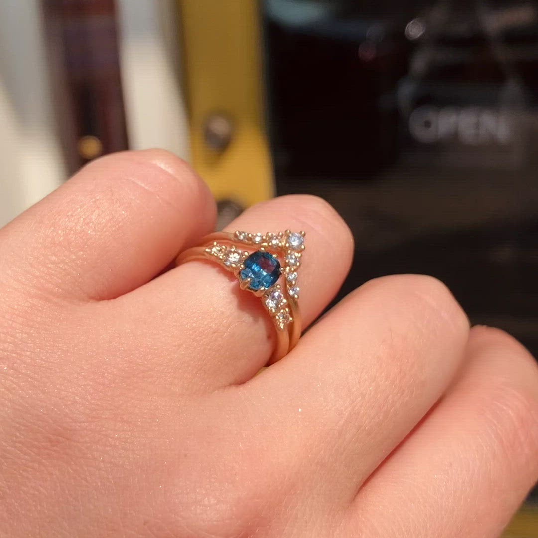 Ariana Ring, Diamant
